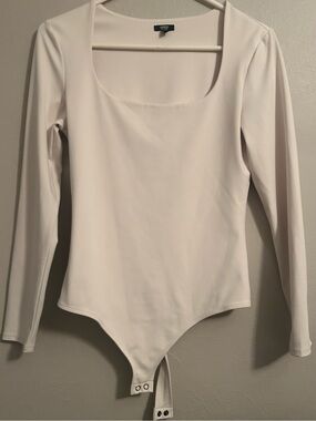 Express Long Sleeve Body Contour Bodysuit